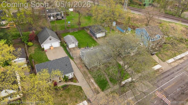 926 Catalpa Drive, Royal Oak, MI 48067