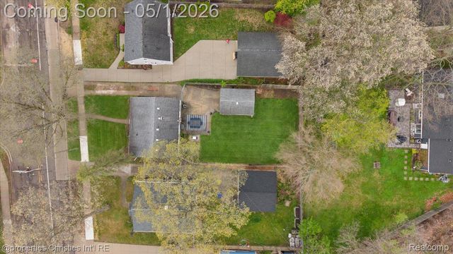 926 Catalpa Drive, Royal Oak, MI 48067