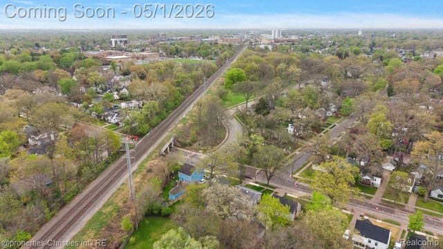 926 Catalpa Drive, Royal Oak, MI 48067