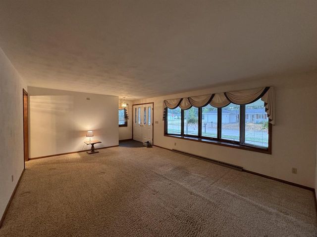 2503 E HARMON STREET, Appleton, WI 54915