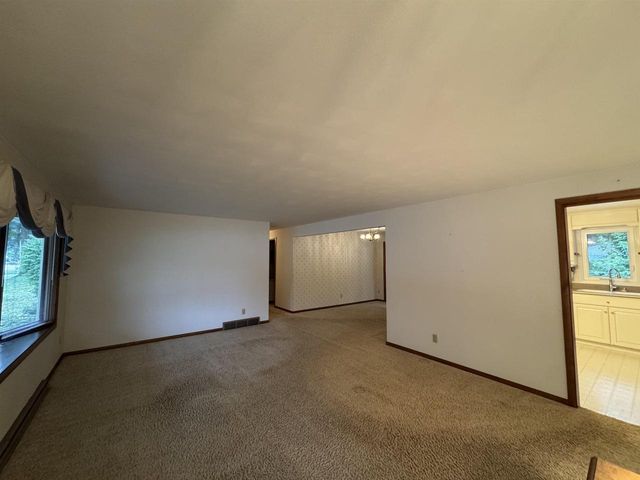 2503 E HARMON STREET, Appleton, WI 54915