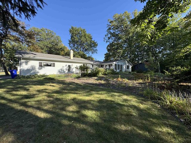 2503 E HARMON STREET, Appleton, WI 54915