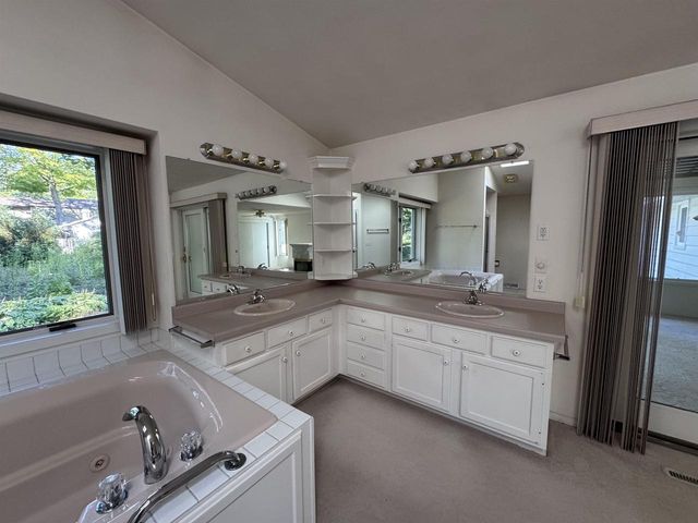 2503 E HARMON STREET, Appleton, WI 54915