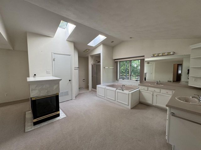 2503 E HARMON STREET, Appleton, WI 54915