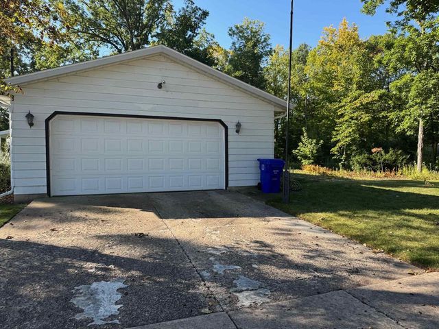 2503 E HARMON STREET, Appleton, WI 54915