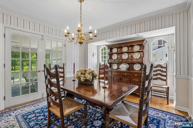 7 Timber Drive, North Caldwell, NJ 07006