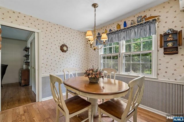 7 Timber Drive, North Caldwell, NJ 07006