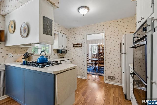 7 Timber Drive, North Caldwell, NJ 07006