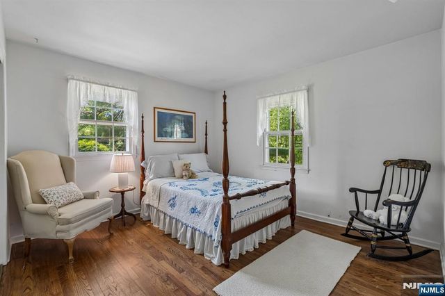 7 Timber Drive, North Caldwell, NJ 07006
