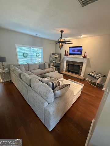 14 Camden Village Drive, Newnan, GA 30265