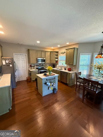 14 Camden Village Drive, Newnan, GA 30265