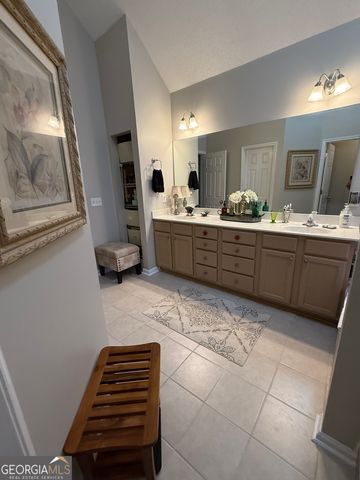 14 Camden Village Drive, Newnan, GA 30265