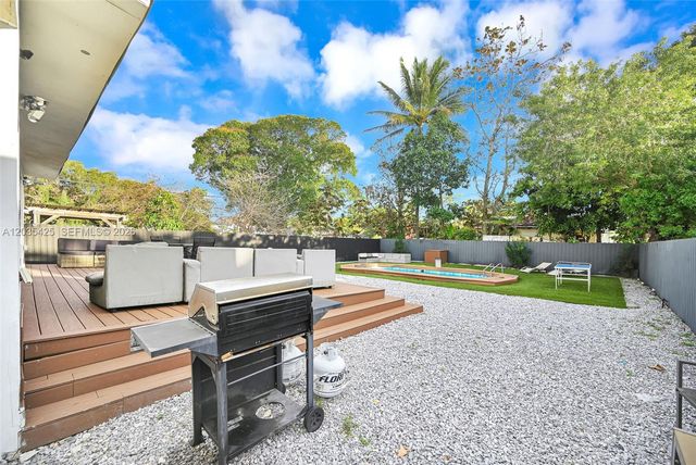 112 NW 53rd Street 112, Miami, FL 33127