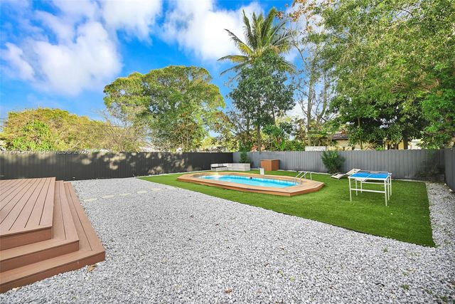 112 NW 53rd Street 112, Miami, FL 33127