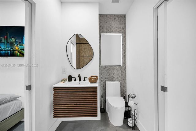 112 NW 53rd Street 112, Miami, FL 33127