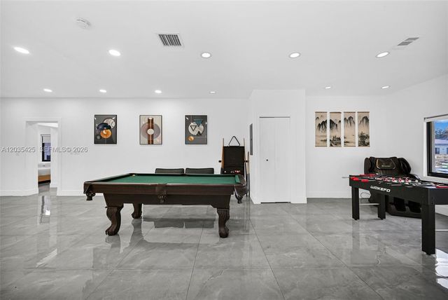 112 NW 53rd Street 112, Miami, FL 33127