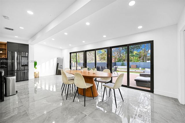 112 NW 53rd Street 112, Miami, FL 33127