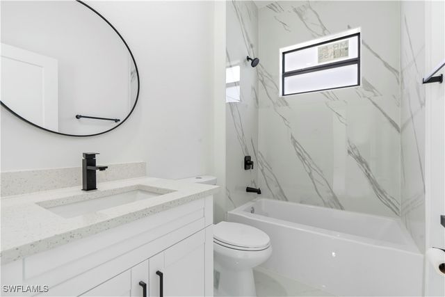 2911 37th ST W, Lehigh Acres, FL 33971