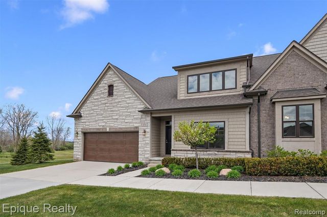 171 E Market Street, Oxford, MI 48371