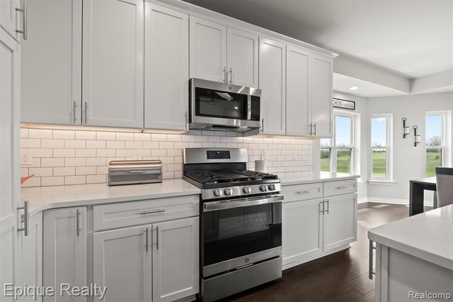 171 E Market Street, Oxford, MI 48371