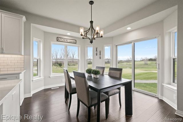 171 E Market Street, Oxford, MI 48371