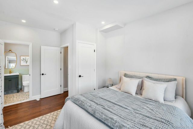 235 Cemetery Road, East Marion, NY 11939