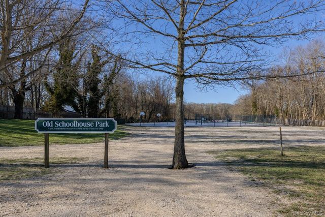 235 Cemetery Road, East Marion, NY 11939