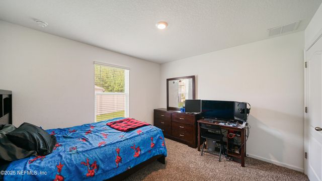 4004 CHIHUAHUA Court, Jacksonville, FL 32218