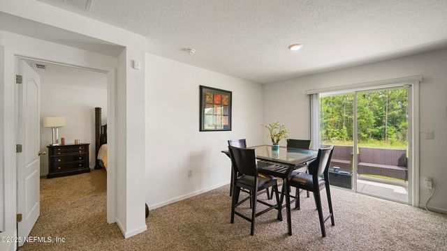 4004 CHIHUAHUA Court, Jacksonville, FL 32218