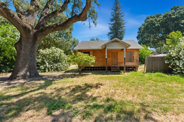 36563 S Center St, Clarksburg, CA 95612