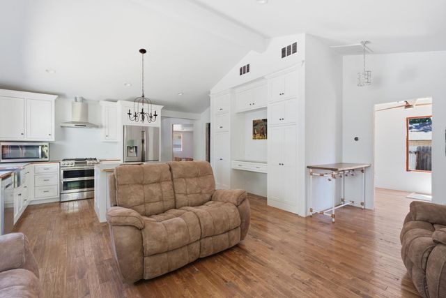 36563 S Center St, Clarksburg, CA 95612