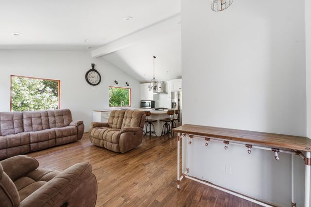 36563 S Center St, Clarksburg, CA 95612