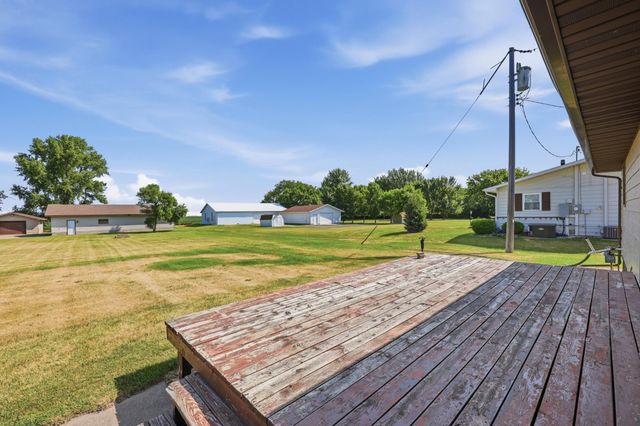 6378 10th Street SW, Glyndon, MN 56547