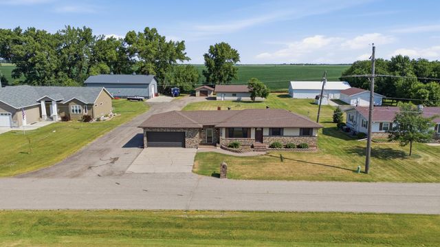 6378 10th Street SW, Glyndon, MN 56547