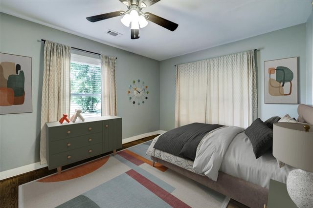 713 Sue Barnett Drive, Houston, TX 77018