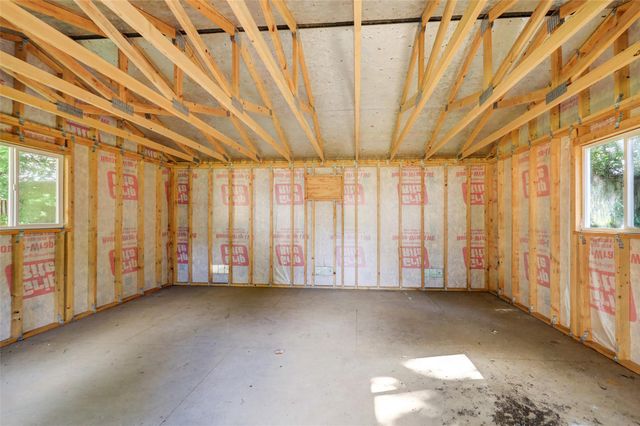713 Sue Barnett Drive, Houston, TX 77018