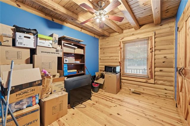 758 Nc Highway 62 E, Pleasant Garden, NC 27313