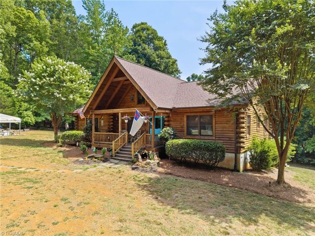 758 Nc Highway 62 E, Pleasant Garden, NC 27313
