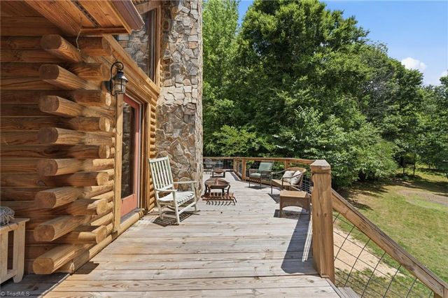 758 Nc Highway 62 E, Pleasant Garden, NC 27313