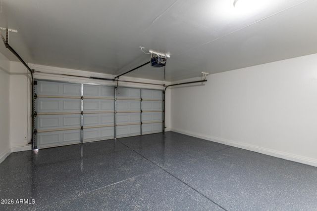 7933 W MISSION Lane, Peoria, AZ 85345