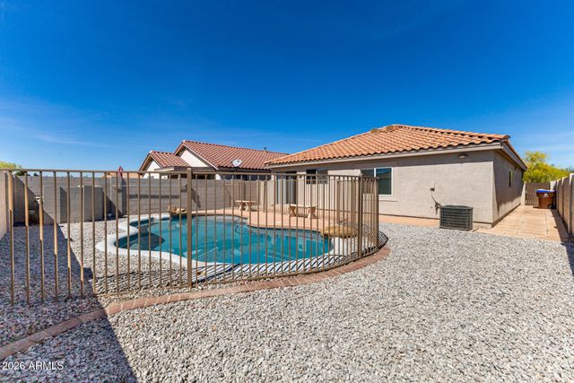 7933 W MISSION Lane, Peoria, AZ 85345