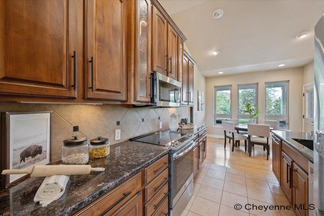 7524 LEGACY PARKWAY, Cheyenne, WY 82009