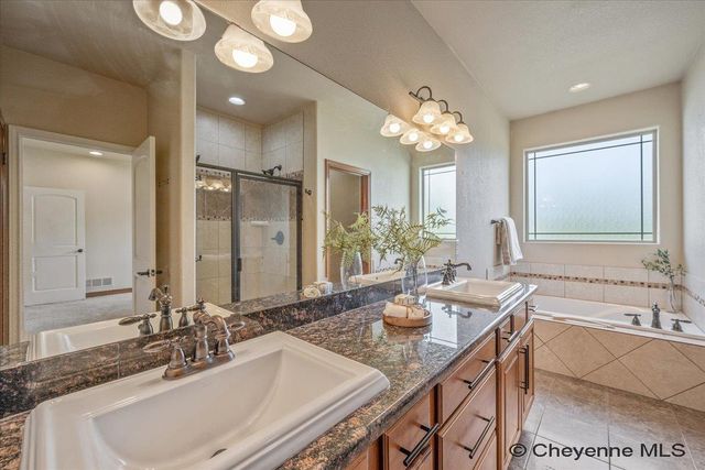 7524 LEGACY PARKWAY, Cheyenne, WY 82009