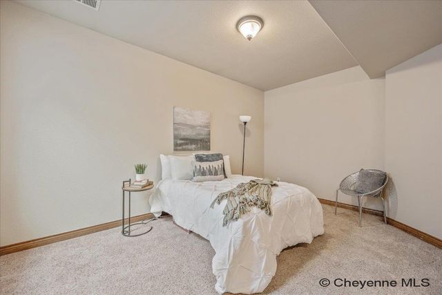 7524 LEGACY PARKWAY, Cheyenne, WY 82009