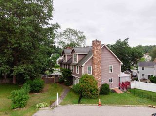 5 Gayle Drive L, Derry, NH 03038