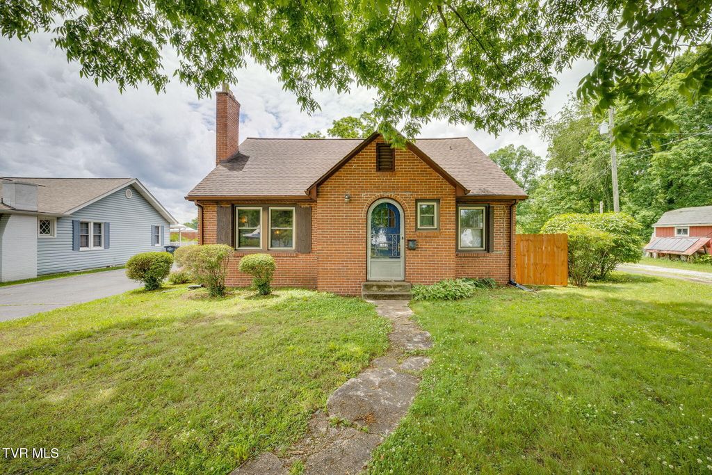 1623 Woodside Drive, Kingsport, TN 37664