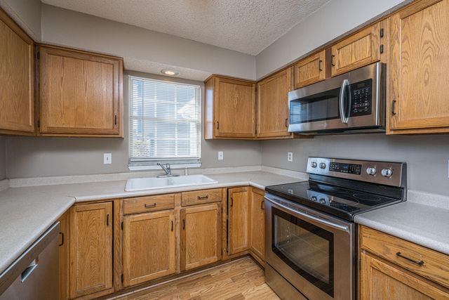 218 Okehampton Drive, Goose Creek, SC 29445