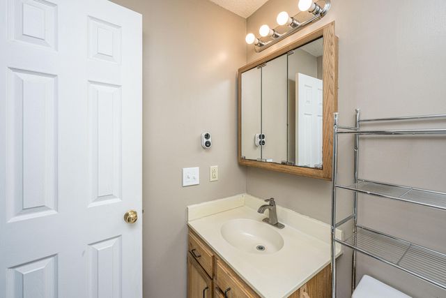 218 Okehampton Drive, Goose Creek, SC 29445