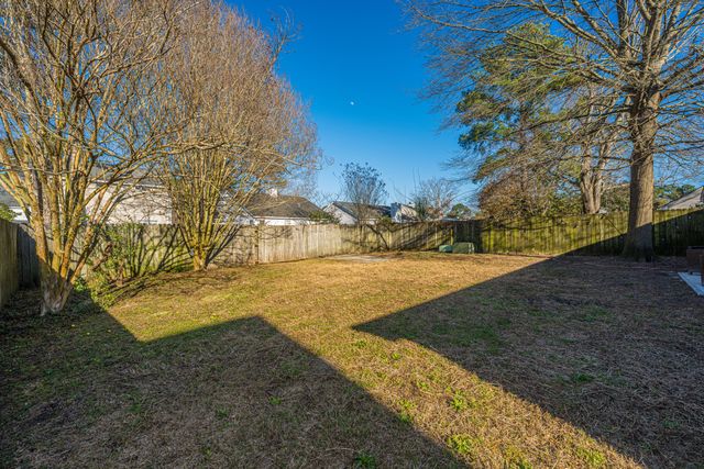 218 Okehampton Drive, Goose Creek, SC 29445