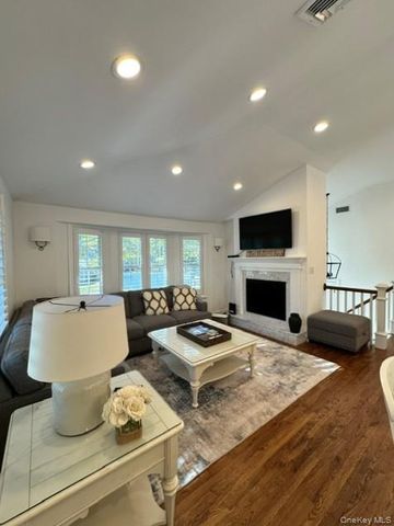 44 Eisenhower Drive, East Quogue, NY 11942